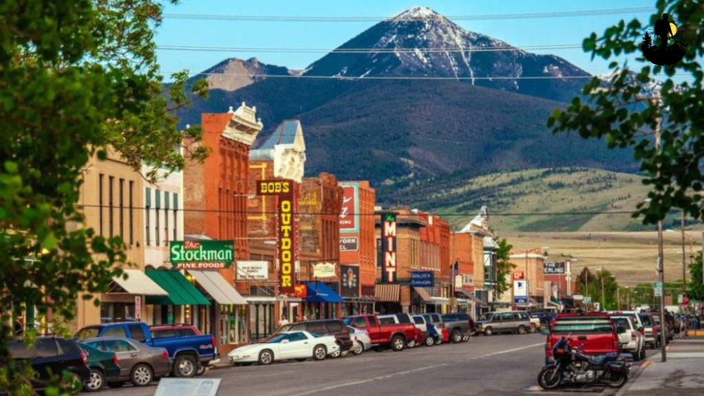 Tips for Experiencing Small-Town America Like a Local