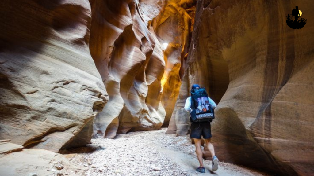 Canyon and Slot Valley Terrain Packing for Narrow Trails and Extreme Temperature Swings